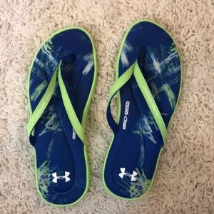 Under armour flip flops